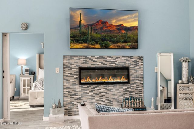 1809 E GWEN Street, Phoenix, AZ 85042