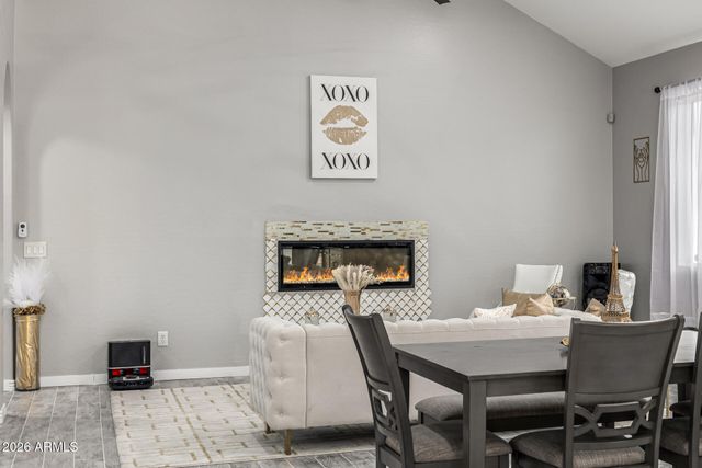 1809 E GWEN Street, Phoenix, AZ 85042