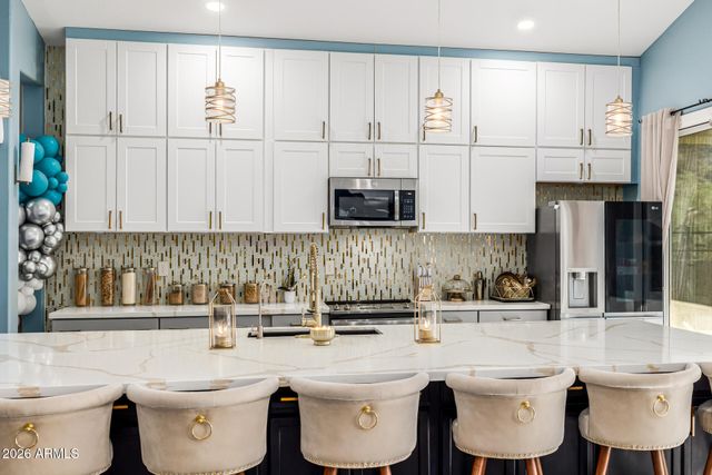 1809 E GWEN Street, Phoenix, AZ 85042