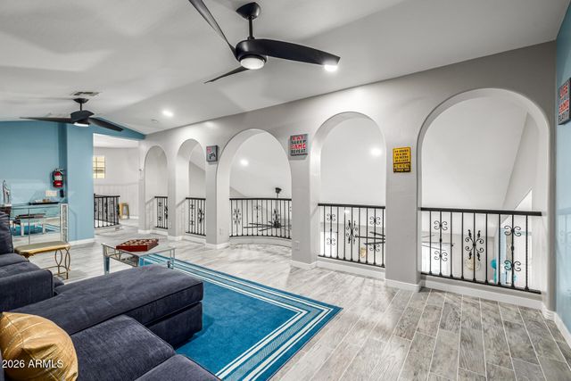 1809 E GWEN Street, Phoenix, AZ 85042