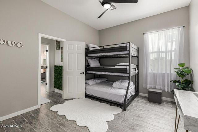 1809 E GWEN Street, Phoenix, AZ 85042