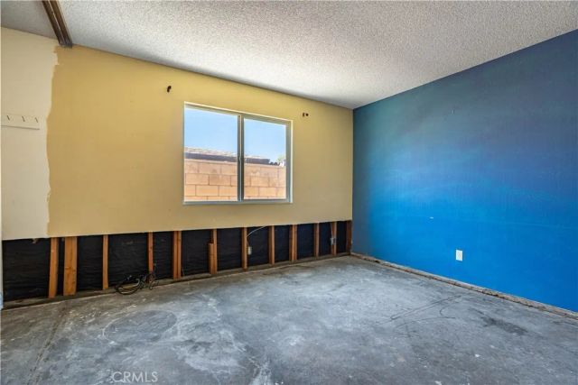 43401 Virginia, Palm Desert, CA 92211