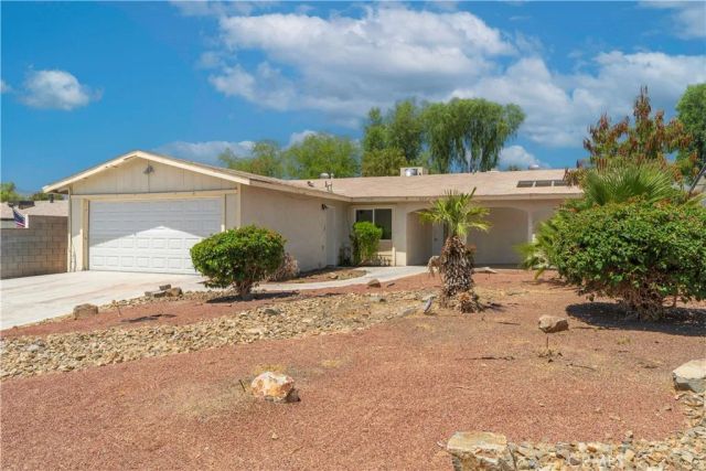 43401 Virginia, Palm Desert, CA 92211