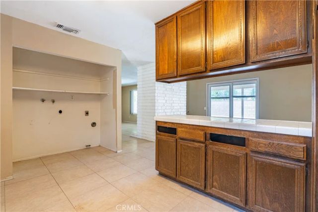 43401 Virginia, Palm Desert, CA 92211