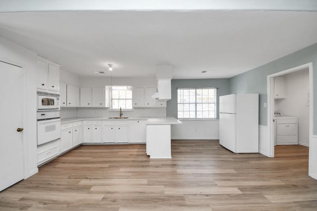 16502 N Mediterranean Street, Crosby, TX 77532