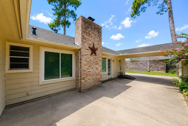 16502 N Mediterranean Street, Crosby, TX 77532