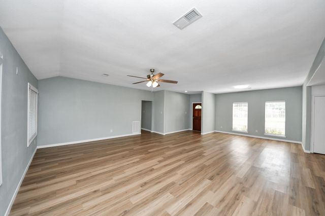 16502 N Mediterranean Street, Crosby, TX 77532