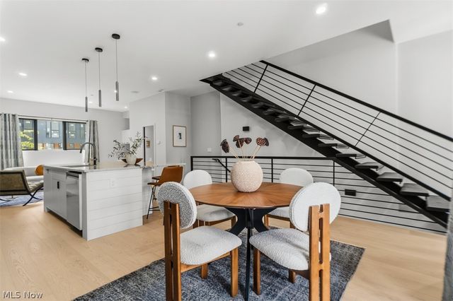 3109 Vine Court, Cleveland, OH 44113