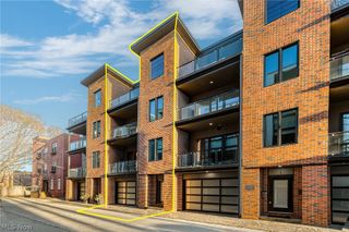 3109 Vine Court, Cleveland, OH 44113