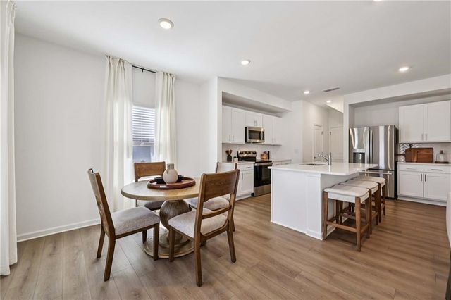 5427 Allegro Lane, Flowery Branch, GA 30542