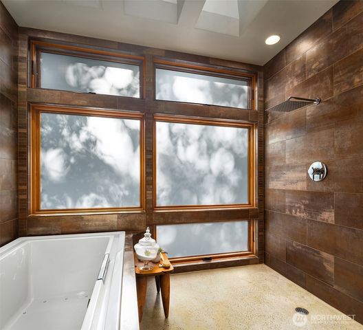 11811 184th Avenue NE, Redmond, WA 98052