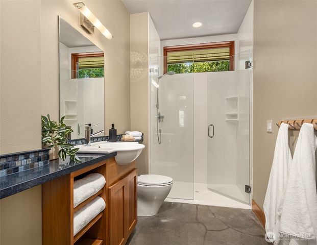 11811 184th Avenue NE, Redmond, WA 98052