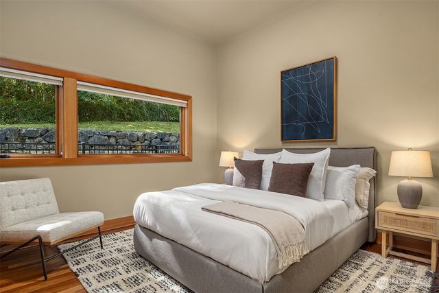 11811 184th Avenue NE, Redmond, WA 98052
