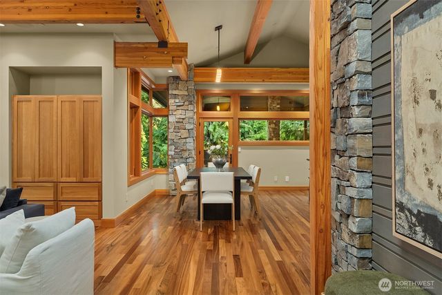 11811 184th Avenue NE, Redmond, WA 98052