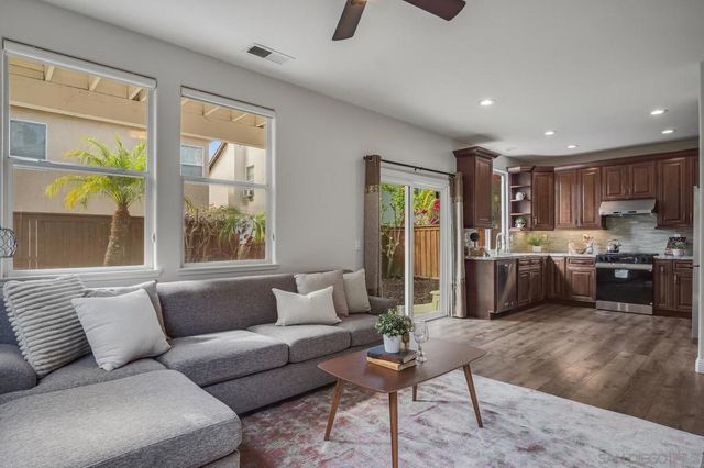 10857 Corte De Marin, San Diego, CA 92130