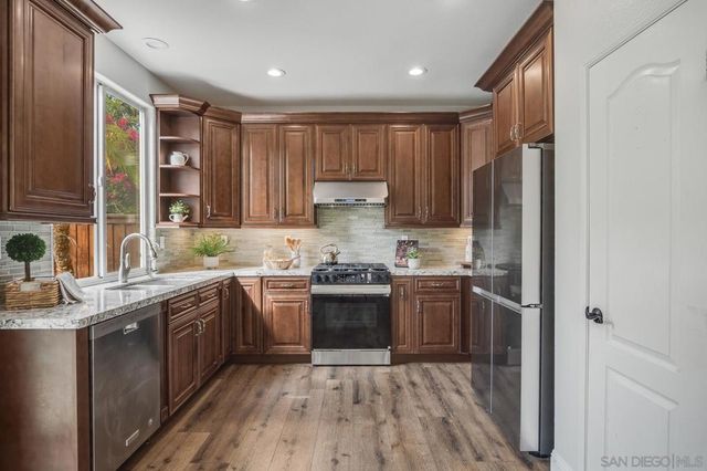 10857 Corte De Marin, San Diego, CA 92130