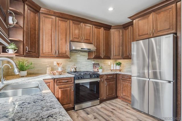 10857 Corte De Marin, San Diego, CA 92130