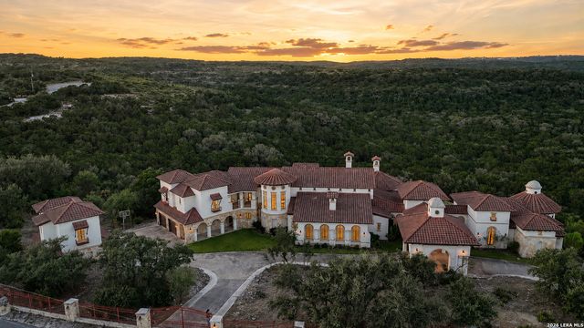 15530 Spur Clip, Helotes, TX 78023