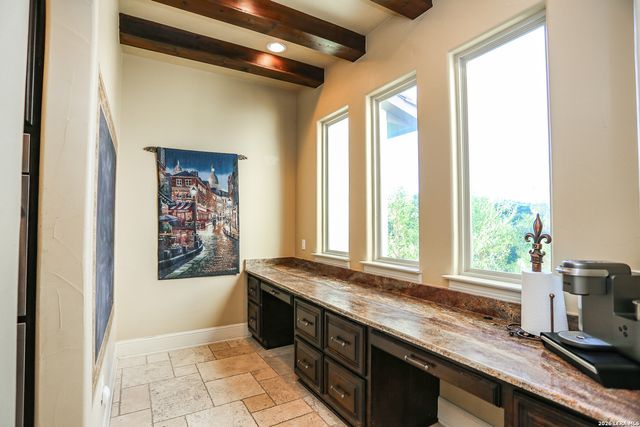 15530 Spur Clip, Helotes, TX 78023