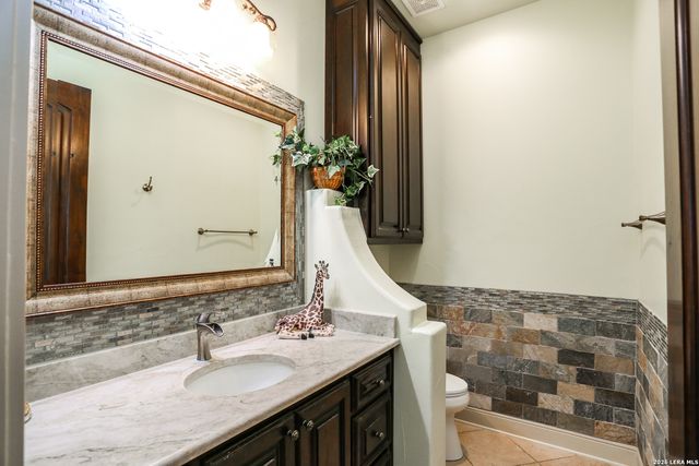 15530 Spur Clip, Helotes, TX 78023