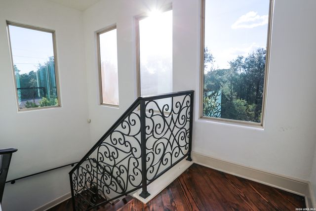 15530 Spur Clip, Helotes, TX 78023