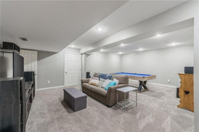 3764 SW Boulder Drive, Lee's Summit, MO 64082