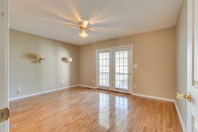 610 Race Street 6, Elizabethton, TN 37643