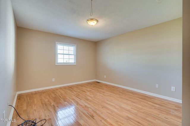 610 Race Street 6, Elizabethton, TN 37643