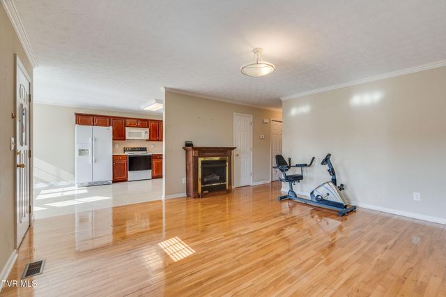 610 Race Street 6, Elizabethton, TN 37643