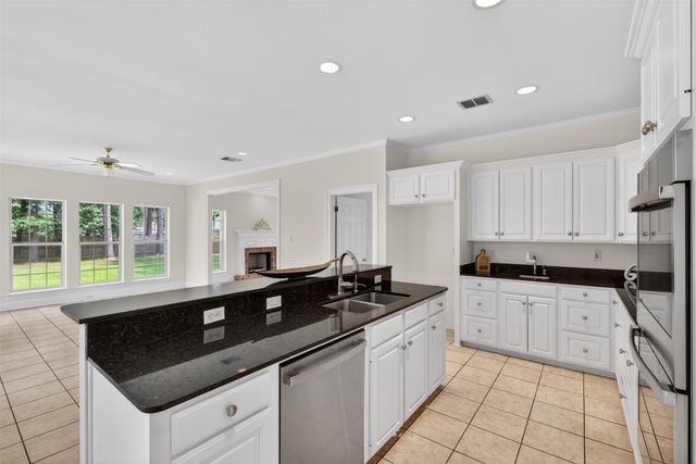 2821 Tuscany Circle, Shreveport, LA 71106