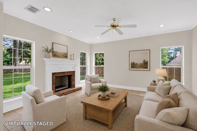 2821 Tuscany Circle, Shreveport, LA 71106