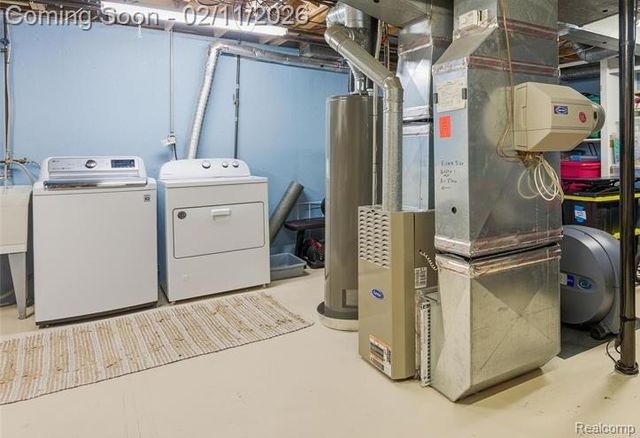 1806 N Torquay Avenue, Royal Oak, MI 48073