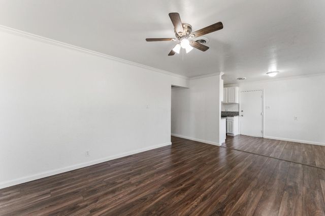 5741 San Vincente Way, North Highlands, CA 95660