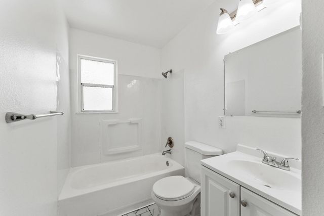 5741 San Vincente Way, North Highlands, CA 95660