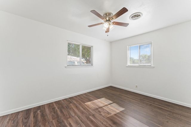 5741 San Vincente Way, North Highlands, CA 95660