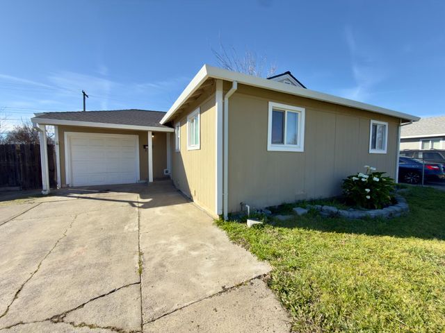 5741 San Vincente Way, North Highlands, CA 95660