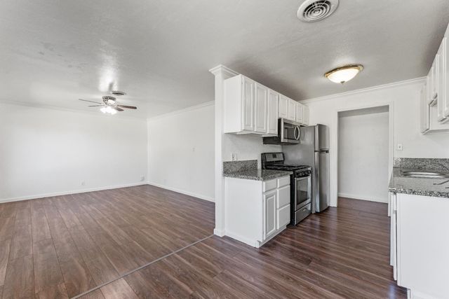 5741 San Vincente Way, North Highlands, CA 95660