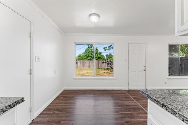 5741 San Vincente Way, North Highlands, CA 95660