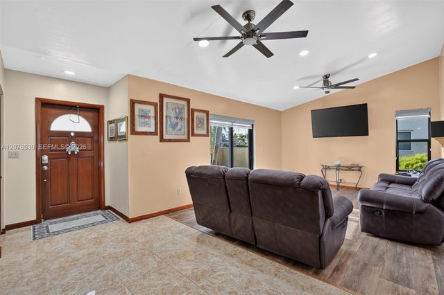 15660 SW 152nd Place, Miami, FL 33187