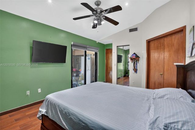 15660 SW 152nd Place, Miami, FL 33187