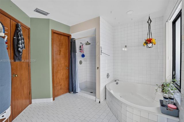 15660 SW 152nd Place, Miami, FL 33187