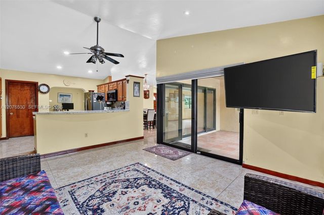 15660 SW 152nd Place, Miami, FL 33187