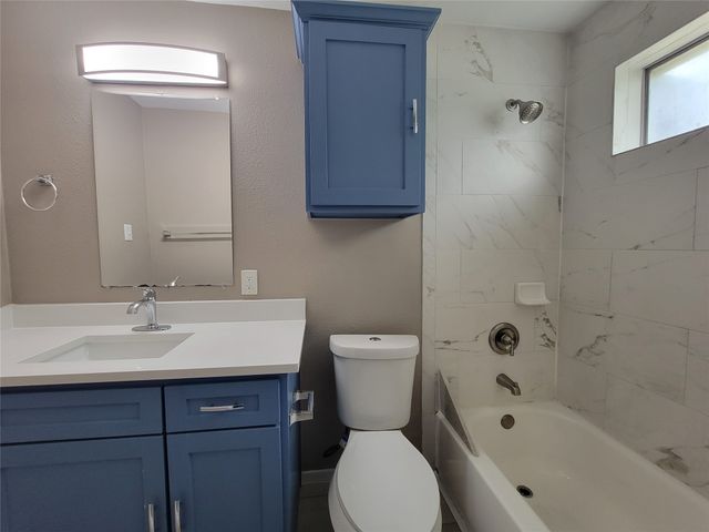 4724 Laurel Lane, Mesquite, TX 75150