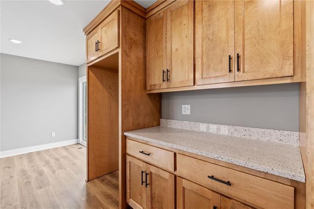 2211 Ashford Street, Excelsior Springs, MO 64024