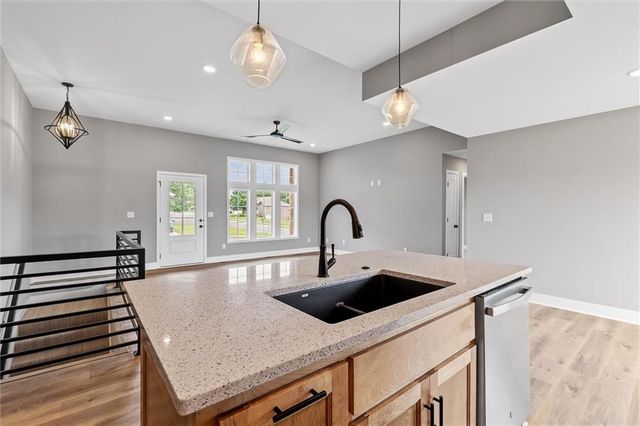 2211 Ashford Street, Excelsior Springs, MO 64024