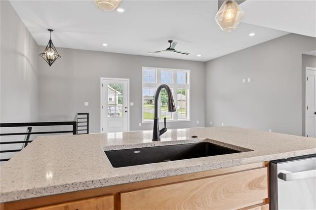 2211 Ashford Street, Excelsior Springs, MO 64024
