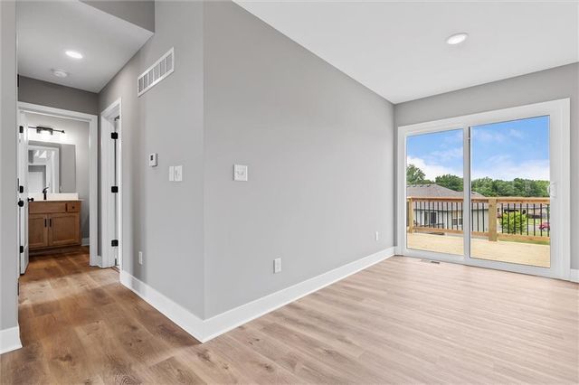 2211 Ashford Street, Excelsior Springs, MO 64024