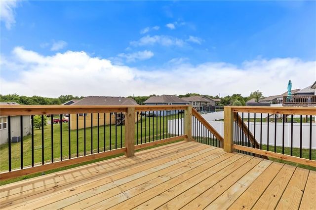 2211 Ashford Street, Excelsior Springs, MO 64024
