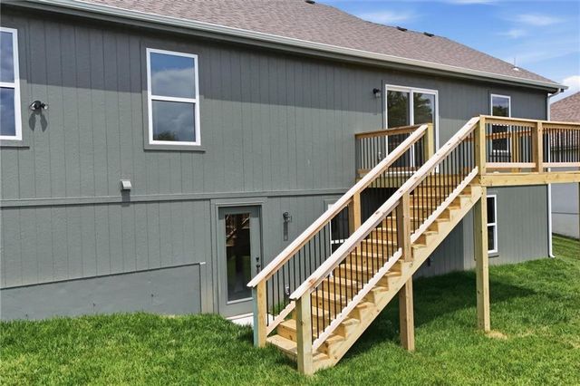 2211 Ashford Street, Excelsior Springs, MO 64024