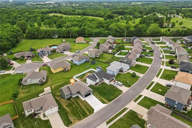 2211 Ashford Street, Excelsior Springs, MO 64024